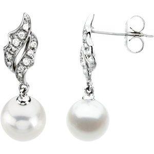 Freshwater Cultured Pearl & 1/10 CTW Diamond Earrings