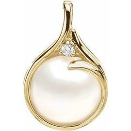 15 mm Mabé Cultured Pearl & .06 CTW Diamond Pendant