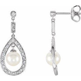 Freshwater Cultured Pearl & 1/4 CTW Diamond Earrings