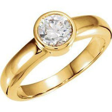 Load image into Gallery viewer, 1/2 CTW Diamond Round Solitaire Engagement Ring
