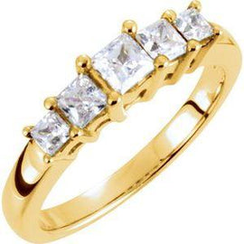 1 CTW Diamond Anniversary Band