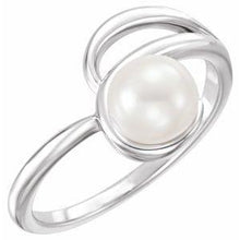 Load image into Gallery viewer, Freshwater Cultured Pearl Ring
