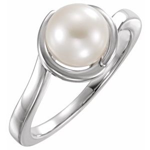 14K White Cultured White Freshwater Pearl Ring