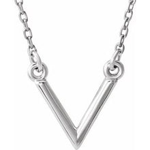 Load image into Gallery viewer, &quot;V&quot; 16.5&quot; Necklace
