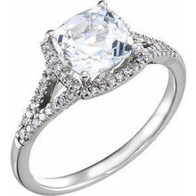 Load image into Gallery viewer, Aquamarine &amp; 1/5 CTW Diamond Ring
