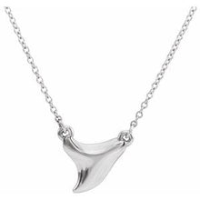 Load image into Gallery viewer, Shark Tooth 16-18&quot; Necklace
