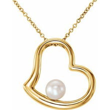 Load image into Gallery viewer, Freshwater Cultured Pearl Heart 18&quot; Necklace
