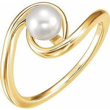 Load image into Gallery viewer, 6 mm Freshwater Cultured Pearl Ring
