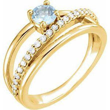 Load image into Gallery viewer, Aquamarine &amp; 1/4 CTW Diamond Ring
