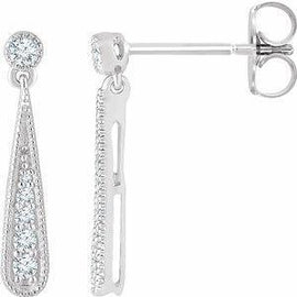 1/6 CTW Diamond Teardrop Earrings