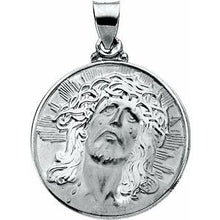 Load image into Gallery viewer, 23 mm Hollow Face of Jesus (Ecce Homo) Pendant
