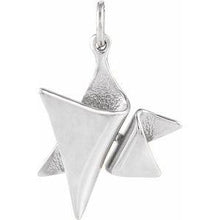 Load image into Gallery viewer, 19x17 mm Star of David Pendant
