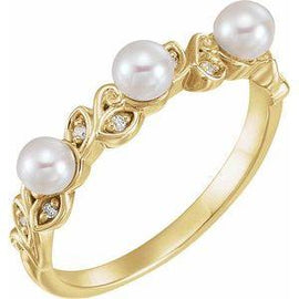 Pearl & .03 CTW Diamond Stackable Leaf Pattern Ring