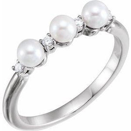 Freshwater Cultured Pearl & .05 CTW Diamond Ring