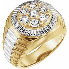 1 3/8 CTW Diamond Cluster Ring