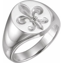 Load image into Gallery viewer, 16x11 Oval Fleur-de-lis Signet Ring
