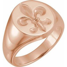 Load image into Gallery viewer, 16x11 Oval Fleur-de-lis Signet Ring
