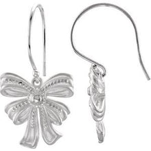 Load image into Gallery viewer, Vintage-Style Bow Design Earrings
