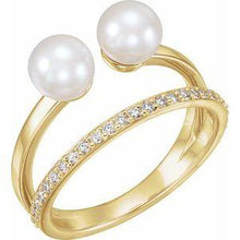 Load image into Gallery viewer, Freshwater Cultured Pearl &amp; 1/5 CTW Diamond Ring
