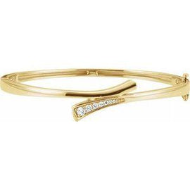 1/4 CTW Diamond Bangle Bracelet