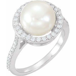 Halo-Style Pearl Ring