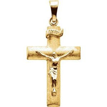 Load image into Gallery viewer, 24x16 mm Hollow Crucifix Pendant
