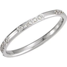 Load image into Gallery viewer, 1/6 CTW Diamond Anniversary Band
