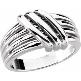 Criss-Cross Ring