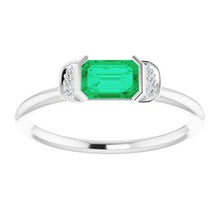 Load image into Gallery viewer, Peridot &amp; .02 CTW Diamond Stackable Ring
