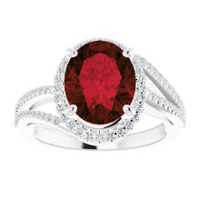 Load image into Gallery viewer, Mozambique Garnet &amp; 1/4 CTW Diamond Ring
