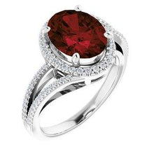 Load image into Gallery viewer, Mozambique Garnet &amp; 1/4 CTW Diamond Ring
