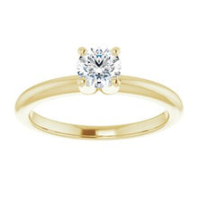 Load image into Gallery viewer, Opal &amp; 1/10 CTW Diamond Ring
