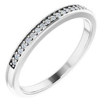 Load image into Gallery viewer, 1/10 CTW Diamond Anniversary Band
