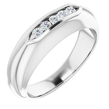 Load image into Gallery viewer, 14K Yellow 1/4 CTW Natural Diamond Ring
