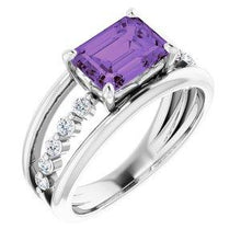 Load image into Gallery viewer, Amethyst &amp; 1/5 CTW Diamond Ring
