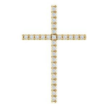 Load image into Gallery viewer, 1/4 CTW Diamond Cross Pendant
