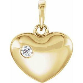 .05 CT Diamond 16.75x12.15 mm Heart Pendant
